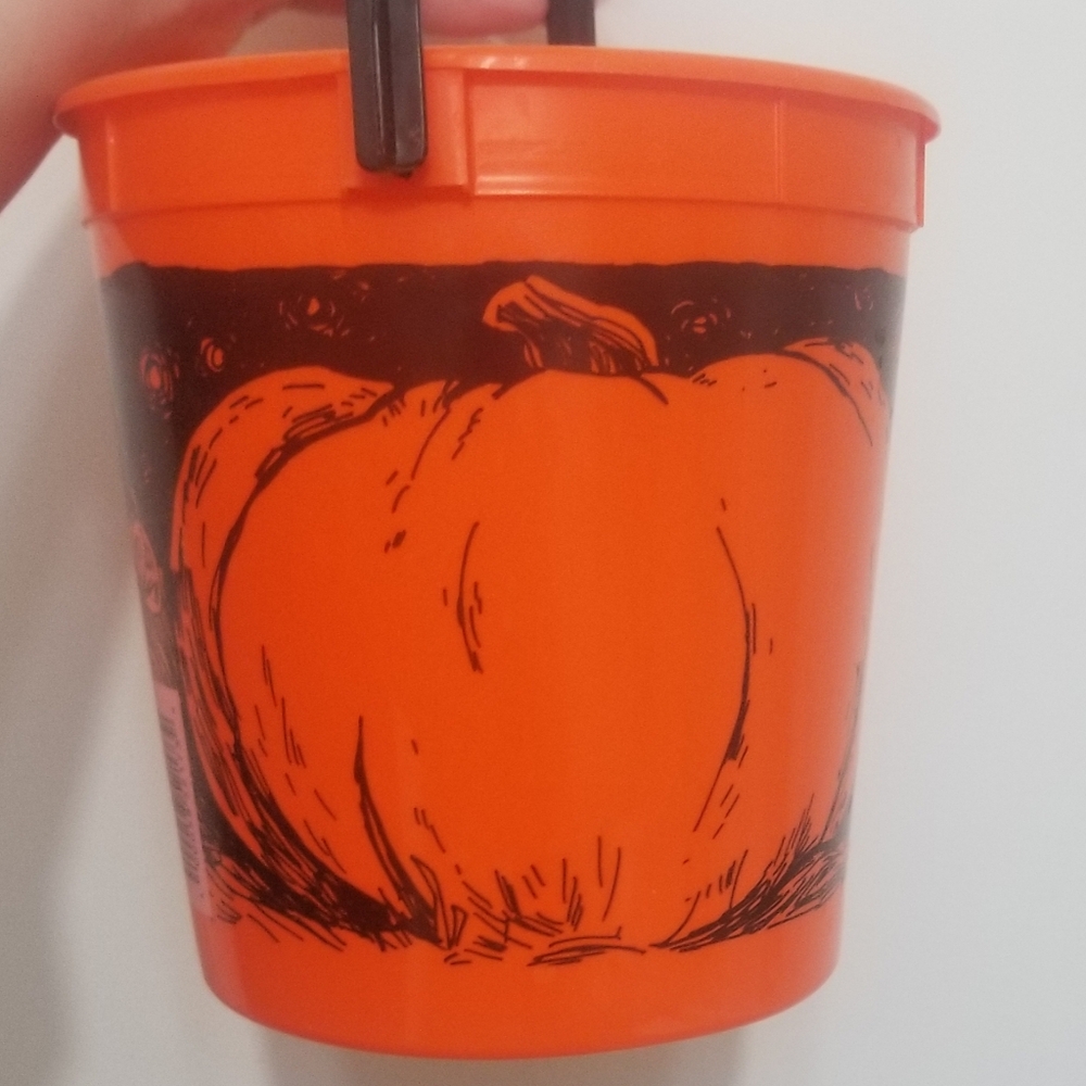 EUC 1997 Blockbuster Halloween bucket, w jack o'lantern lid! - Picture 3 of 5